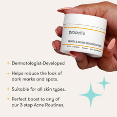 Textura suave de Proactiv Smooth & Bright se siente ligera y agradable en la piel.