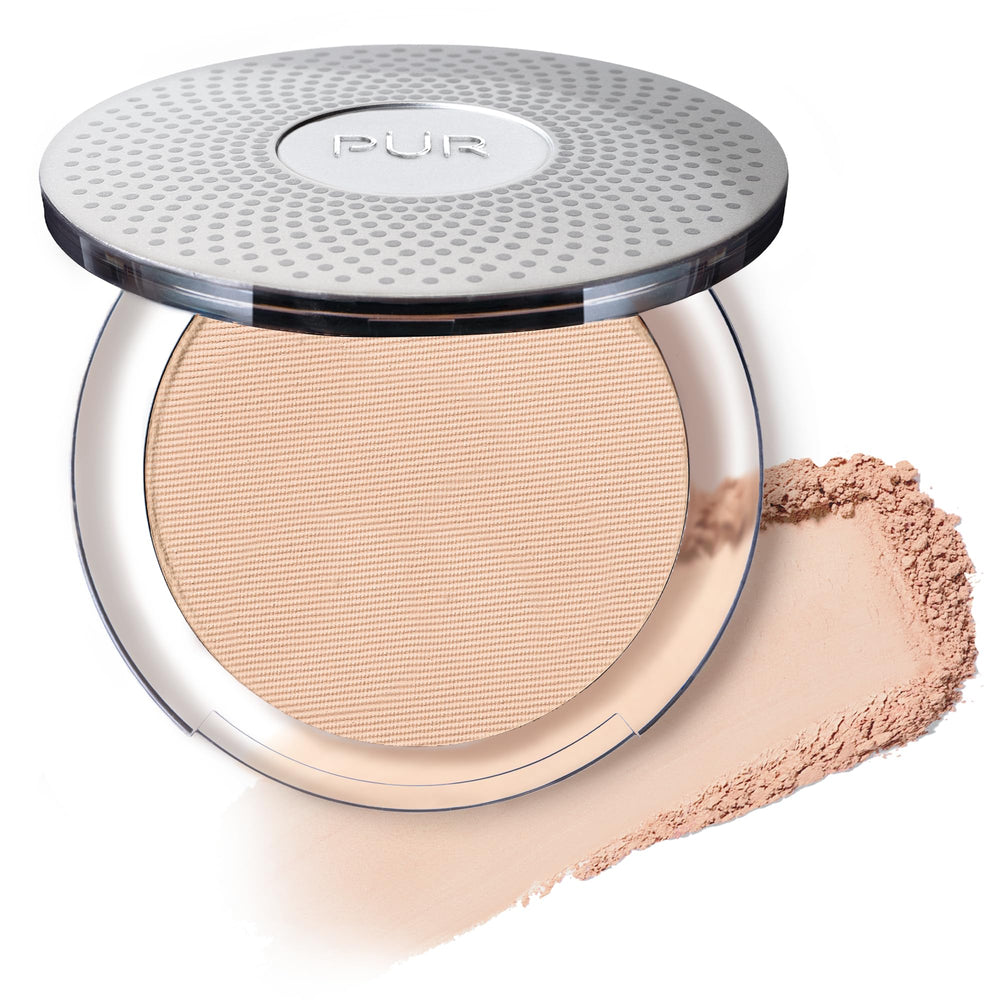 PÜR MINERALS 4-in-1 foundation Ivory packaging, sleek compact for travel-ready coverage.
