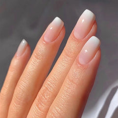 Qsnidy glossy full-cover ABS nails deliver durable, easy-to-apply daily wear