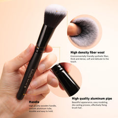 Raffaello wooden ergonomic handle provides steady control for precise makeup blending.