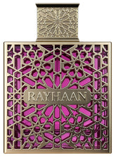 Rayhaan Kiss bottle highlighting fruity top notes of strawberry and raspberry for a bright moment.
