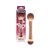 Real Techniques Cherry On Top It’s All Blush Brush 104 tapered cheek head for precise blush diffusion.