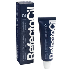 RefectoCil mixing brush and dish enable precise color blending for a flawless finish.