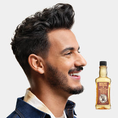 REUZEL Tónico brillo-natural aporta acabado suave y aspecto saludable.