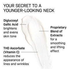 Nectifirm Advanced near décolletage during application close-up