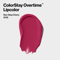 REVLON ColorStay Overtime aplicado desde el centro hacia afuera, tono uniforme.