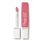 REVLON PhotoReady Serum aplicado en labios aporta volumen y suavidad.