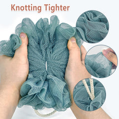 RNOAFMU shower loofah in blue helps rinse away dirt and oil effectively