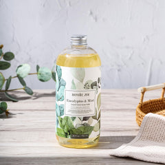 ROMIIE ZOI Jabon manos con jojoba y vitamina B5 hidrata y limpia suavemente.