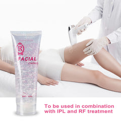 RoseVee gel applied on skin for a refreshing, moisturized sensation.