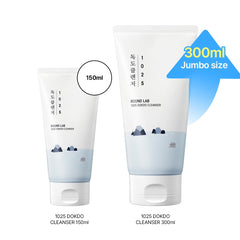 ROUND LAB 1025 Dokdo Cleanser rich foam in hand, luxurious cleansing feel