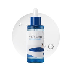 ROUND LAB Birch Juice Ampoule muestra textura agua ligera para hidratación diaria.