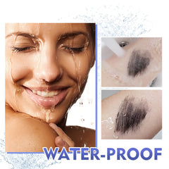 SACE LADY waterproof mascara brush for precise definition on lashes.