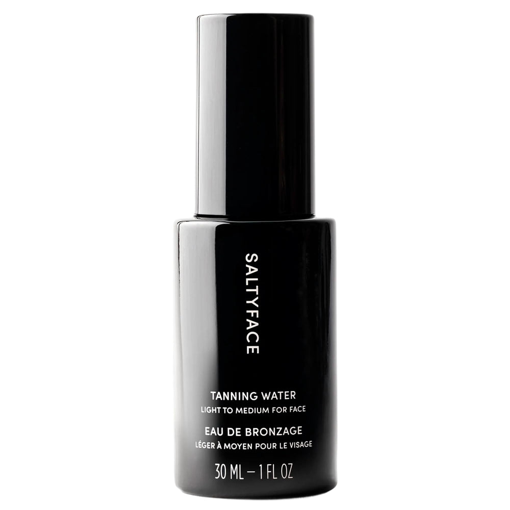 SALTYFACE Tanning Water bottle pour enables even facial coverage.