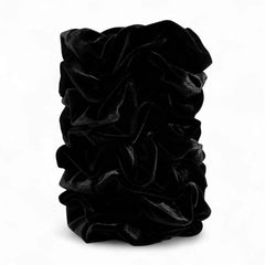 SEVEN STYLE velvet scrunchies 8pc black soft closeup for gentle everyday styling