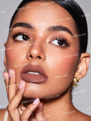 SHEGLAM delineador-labial-cremoso-mate pigmentación alta para color intenso.