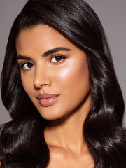 SHEGLAM iluminador stick Vanilla Frost para pómulos, realce luminoso y natural.