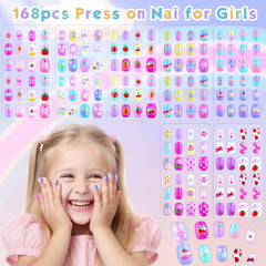 uñas para niñas con diseños brillantes, fáciles de aplicar en casa.