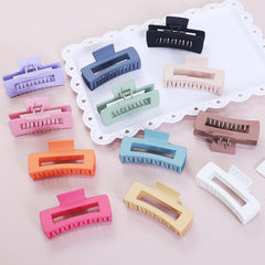 Juego de 12 colores Sisiaipu para combinar con cualquier atuendo.