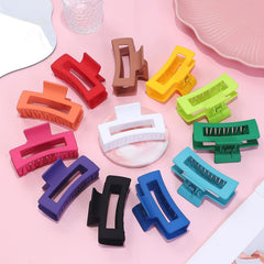 Variedad de colores para combinar con cualquier look diario.