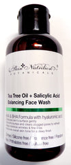 Skin Nutrition Botanicals limpiador facial en botella para piel equilibrada.