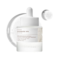 SKIN1004 Niacinamida 10% impulso, ampolla para rostro que promueve tono uniforme.