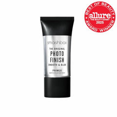 Smashbox Photo Finish difumina poros para piel más lisa.