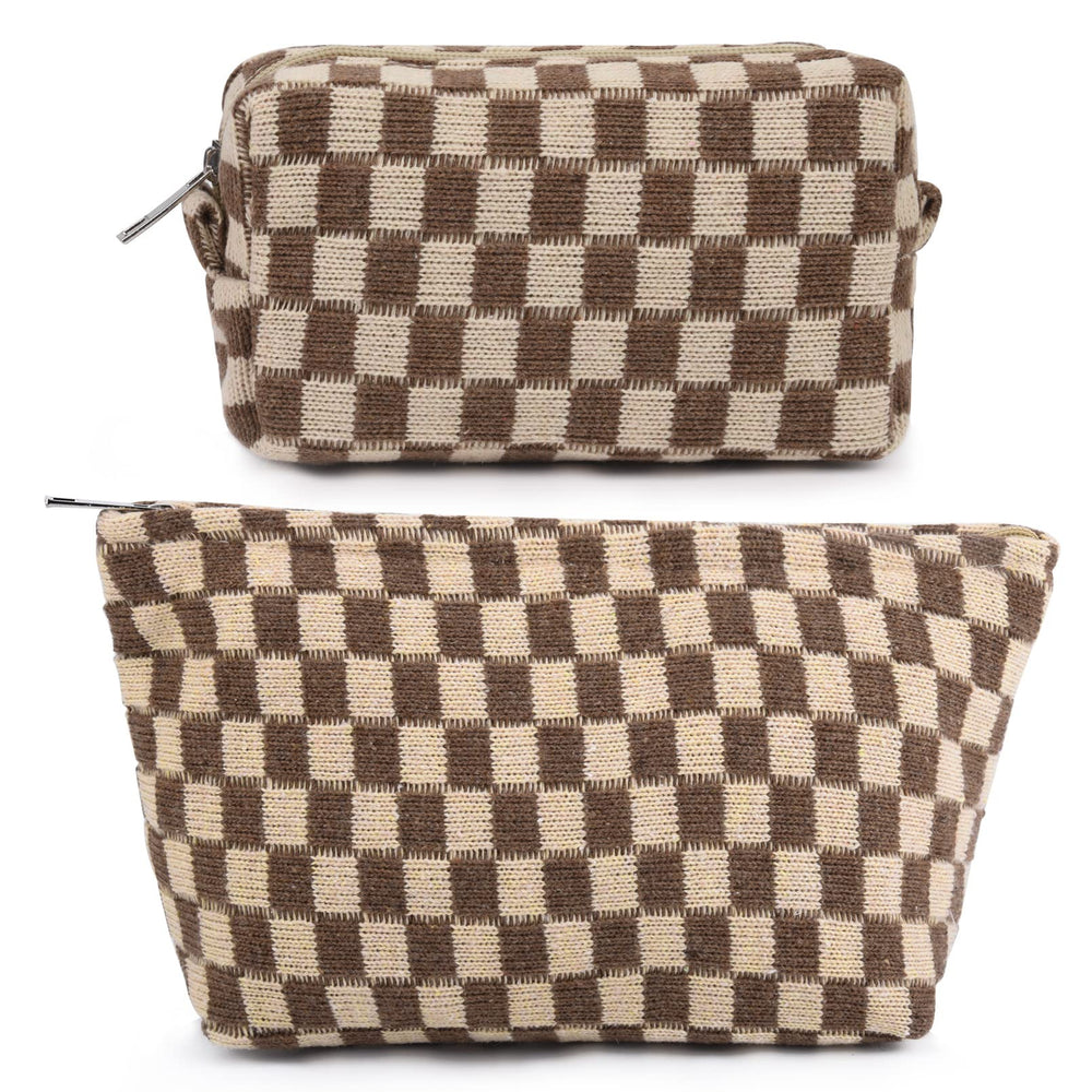 SOIDRAM checkered makeup bag with large capacity keeps cosmetics organized on the go.
