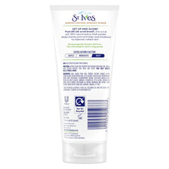 St. Ives Gentle Apricot Scrub texture close-up with apricot particles for gentle exfoliation.