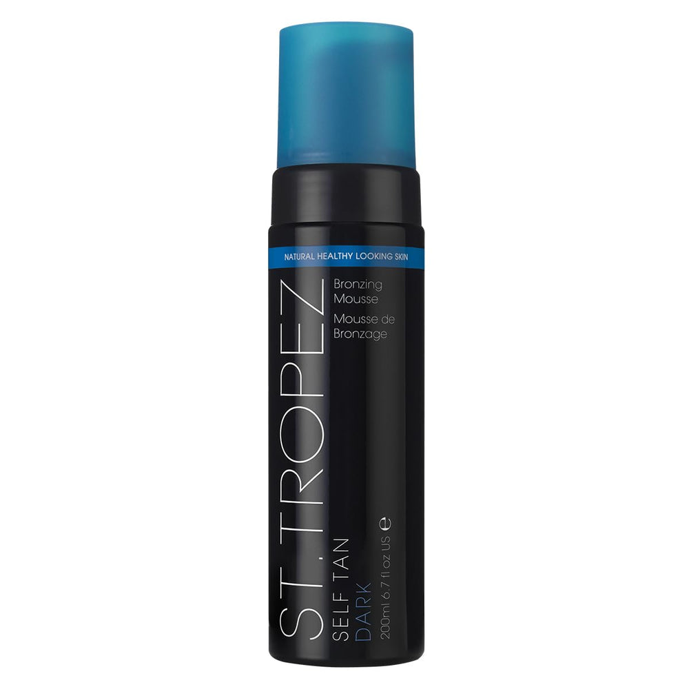 St.Tropez Self Tan Dark Bronzing Mousse application for an even natural glow.