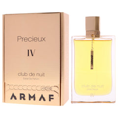 Bergamot and mandarin top notes offer an uplifting opening.