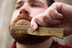 Close-up of teeth on the folding sandalwood comb for smooth detangling