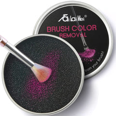 TailaiMei color removal sponge close-up cleans a makeup brush quickly and mess-free.