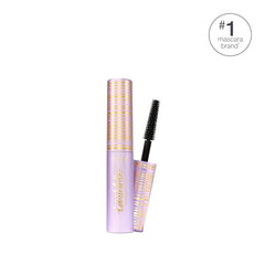 Tartelette Tubing Mascara ofrece volumen sostenido y elongación visible gracias a tubos.