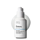 The Ordinary Niacinamide 5% en botella, emulsión facial y corporal para tono uniforme.