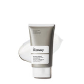 The Ordinary Squalane Cleanser, botella de viaje para limpieza suave y humectante.