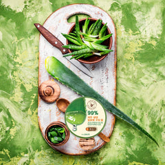 Extracto de hoja vera en THESAEM Jeju Fresh Aloe Gel para cabello suave.