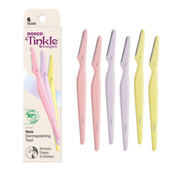 Tinkle Everglow dermaplane razor pack close-up for peach fuzz removal and smoother skin.