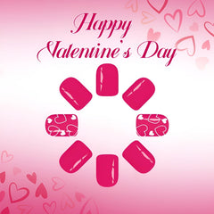 Uñas con corazones rojos de Tnbuokas, diseño romántico para salidas