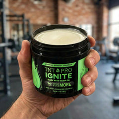 Textura ligera de la crema Ignite Sudorante durante la aplicación.