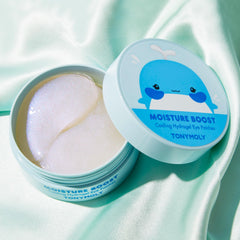 TONYMOLY eye patches spirulina nourish the under-eye area.