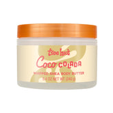 Tree Hut Coco Colada: manteca corporal batida para hidratación suave.