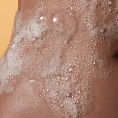 Tree Hut Tropic Glow brillo sutil: deja un resplandor suave después de la ducha