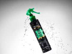 TRESemmé Bouncy Curls: rizos definidos tras rociar y dar forma