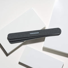 Tweezerman 180-240 grit detail highlights edge shaping and smoothing.