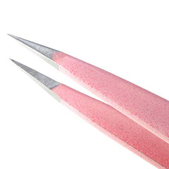 Tweezerman Tea Rose Petite Tweezer slant-tip for effortless brow hair removal.