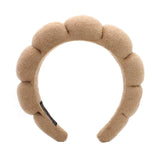 TYSSELY spa headband with flower-cloud design, soft and comfortable for skincare.
