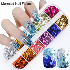 UARUOGP laser gradient nail glitters create dynamic light reflections on tips.
