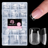 UNA GELLA tips cuadrados corto, ajuste preciso y acabado natural en uñas.