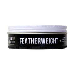 UPPERCUT DELUXE Featherweight Pomade: volumen definido y textura para estilos modernos